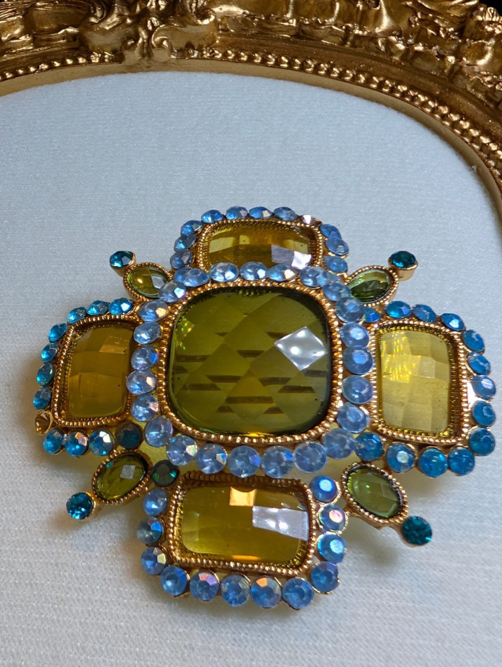 Gold Blue Rhinestone Statement Brooch Large Green Glass Cabochon Pin Glam Gift - Picture 6 of 7